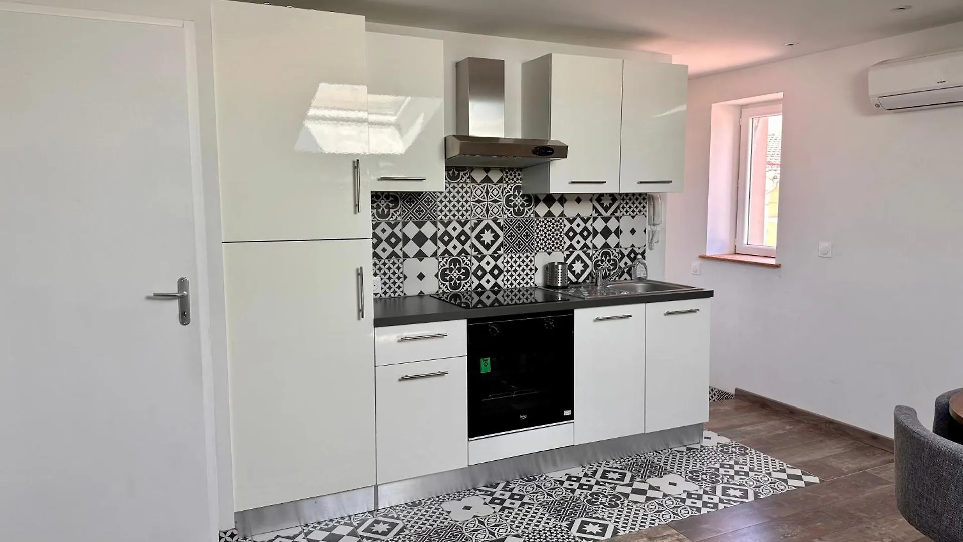 Appartement T1 Centre Ville Valence Valence  0*, Valence (Drome) France